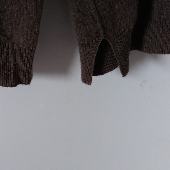 Kier & J Cashmere Sweater brown turtleneck side slits super soft size L - Picture 6 of 13